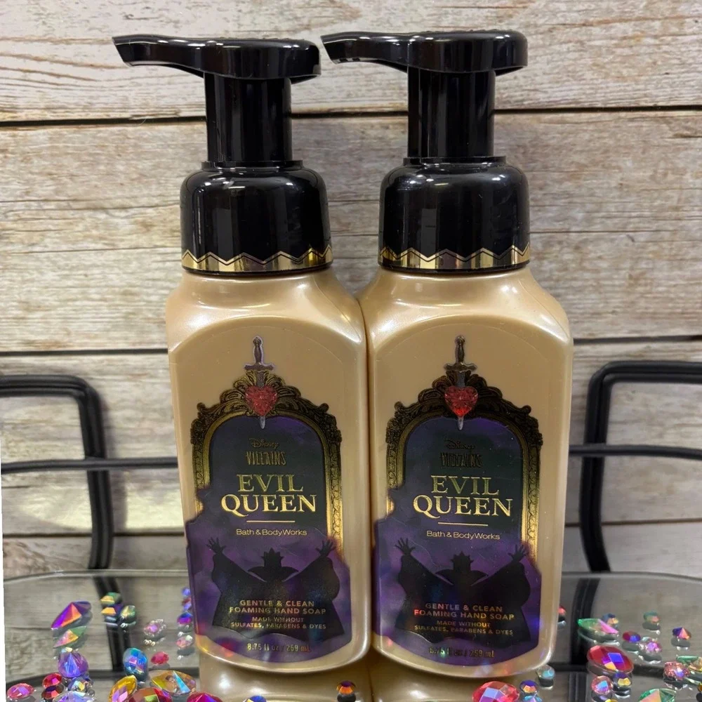 Bath Body Works Disney Villains Evil Queen Foaming Hand Soap Apple Pear Vanilla‎
